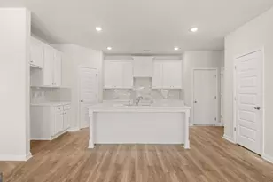 313 Tate St, Monroe, GA 30655 - Photo 8