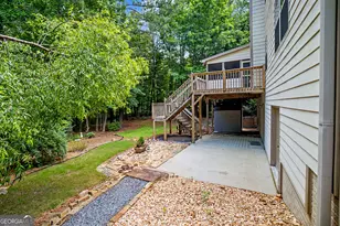 120 Meadow View Glen, Newnan, GA 30265 - Photo 86
