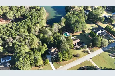 120 Meadow View Glen, Newnan, GA 30265 - Photo 54