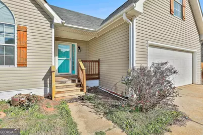 128 Calico Loop, Grantville, GA 30220 - Photo 2