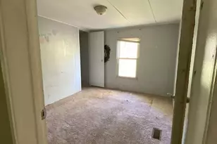 284 Luther Cir, Villa Rica, GA 30180 - Photo 2