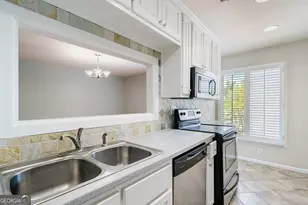 4010 Roswell Rd, Atlanta, GA 30342 - Photo 10