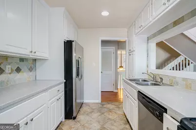 4010 Roswell Road #A4, Atlanta, GA 30342 - Photo 12