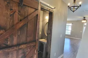 45 Newnan Lakes Dr, Newnan, GA 30263 - Photo 20