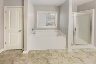 690 Collingsworth Ln, Lawrenceville, GA 30043 - Photo 4