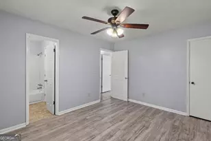 8877 Burnham Way, Jonesboro, GA 30238 - Photo 18