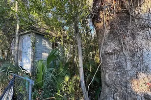 916 Gordon St, Brunswick, GA 31520 - Photo 76