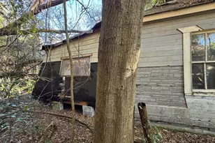 916 Gordon St, Brunswick, GA 31520 - Photo 68