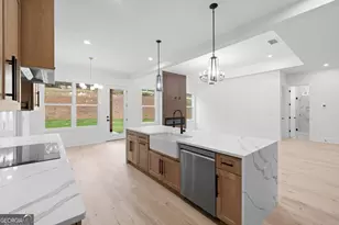83 Beech Creek Cir, Winder, GA 30680 - Photo 14