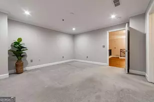 2626 Peachtree Rd NW, Atlanta, GA 30305 - Photo 54