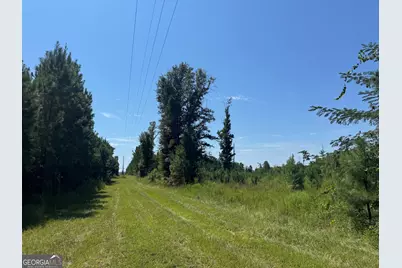 04 Cleghorn Drive, Tallassee, AL 36078 - Photo 2