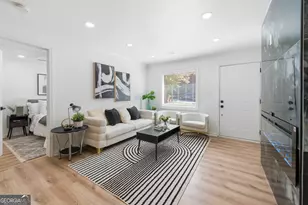 2541 Santa Barbara Dr NW, Atlanta, GA 30318 - Photo 18