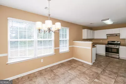 2051 Registry Court, Hampton, GA 30228 - Photo 4