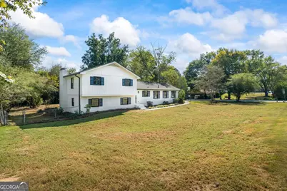 2826 Alamo Place, Snellville, GA 30078 - Photo 2