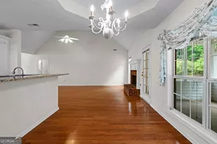 305 Surrey Park Dr, Fayetteville, GA 30215 - Photo 16