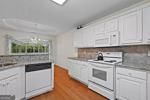 305 Surrey Park Dr, Fayetteville, GA 30215 - Photo 18
