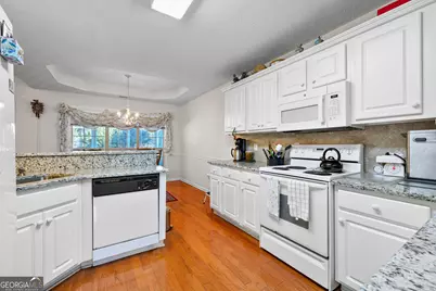 305 Surrey Park Drive, Fayetteville, GA 30215 - Photo 14