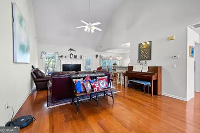 305 Surrey Park Drive, Fayetteville, GA 30215 - Photo 8