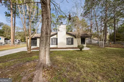 117 Doris Street, Saint Marys, GA 31558 - Photo 2