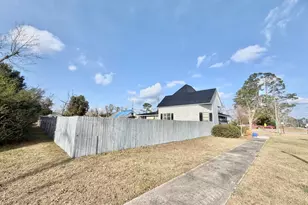 49 N Gill St, Hazlehurst, GA 31539 - Photo 4