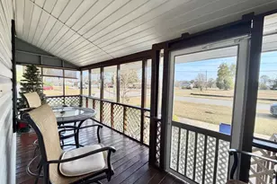 49 N Gill St, Hazlehurst, GA 31539 - Photo 6