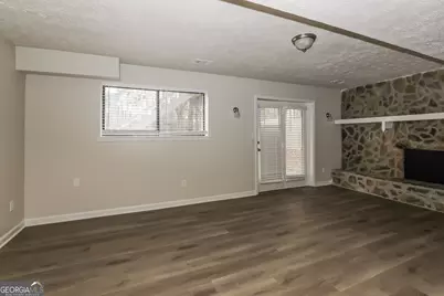 2845 Woodhollow Lane, Jonesboro, GA 30236 - Photo 2