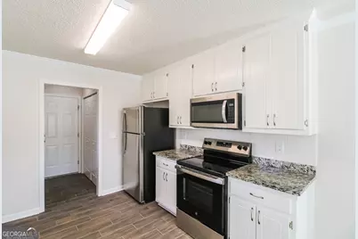 10381 Commons Crossing, Jonesboro, GA 30238 - Photo 6