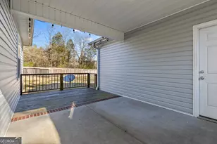 140 Sherry Ct, Chickamauga, GA 30707 - Photo 4