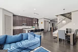 1802 Stephanie Trail NE, Atlanta, GA 30329 - Photo 8