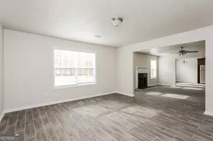 210 Makenna Dr, Hampton, GA 30228 - Photo 14