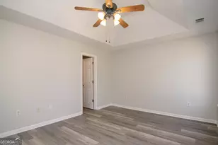 736 Gateway Dr, Bonaire, GA 31005 - Photo 6