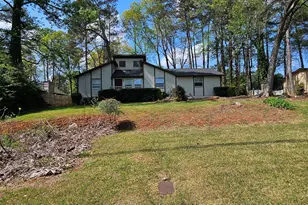 804 Emerald Forest Circle, Lawrenceville, GA 30044 - Photo 2