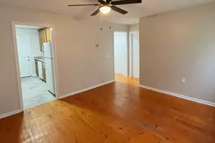 52 Sunrise Cir, Carrollton, GA 30117 - Photo 4