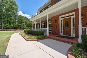2391 Rabbit Farm Cir, Loganville, GA 30052 - Photo 12