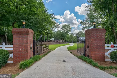 2391 Rabbit Farm Circle, Loganville, GA 30052 - Photo 4