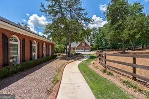 2391 Rabbit Farm Cir, Loganville, GA 30052 - Photo 76