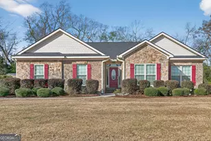 250 Sara Beth Dr, Brooklet, GA 30415 - Photo 1