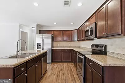 1030 Matthew Lane, Madison, GA 30650 - Photo 6