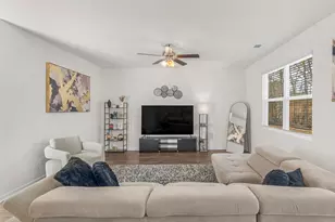 160 Grafton St, Hampton, GA 30228 - Photo 2