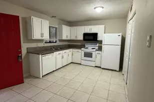 113 Seaparc Cir, Kingsland, GA 31548 - Photo 6