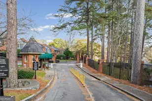 3 Plantation Dr NE Unit #A Dr NE, Atlanta, GA 30324 - Photo 28