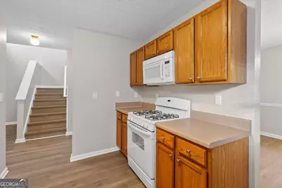 409 Kirkland Drive, Locust Grove, GA 30248 - Photo 14