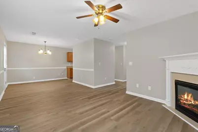 409 Kirkland Drive, Locust Grove, GA 30248 - Photo 8