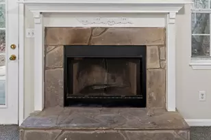 7085 E Village Ct, Riverdale, GA 30296 - Photo 8