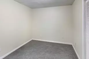7085 E Village Ct, Riverdale, GA 30296 - Photo 20