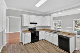 3167 Palm Tree Dr, Lithonia, GA 30038 - Photo 8