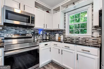 90 Old City Park, Lavonia, GA 30553 - Photo 14