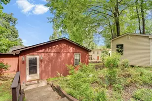 186 Merry Dr NW, Milledgeville, GA 31061 - Photo 30