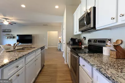 165 Woodpecker Pte, Danielsville, GA 30633 - Photo 8