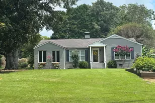 816 Woodland Dr, Griffin, GA 30224 - Photo 2